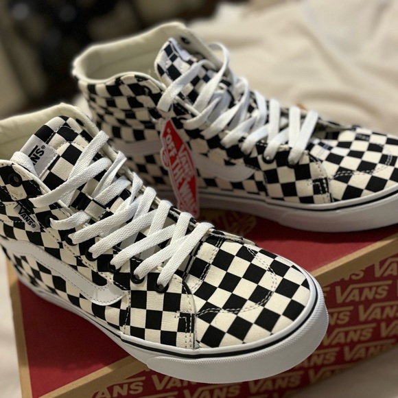 New women high top Vans in new excellent condition - Picture 4 of 13